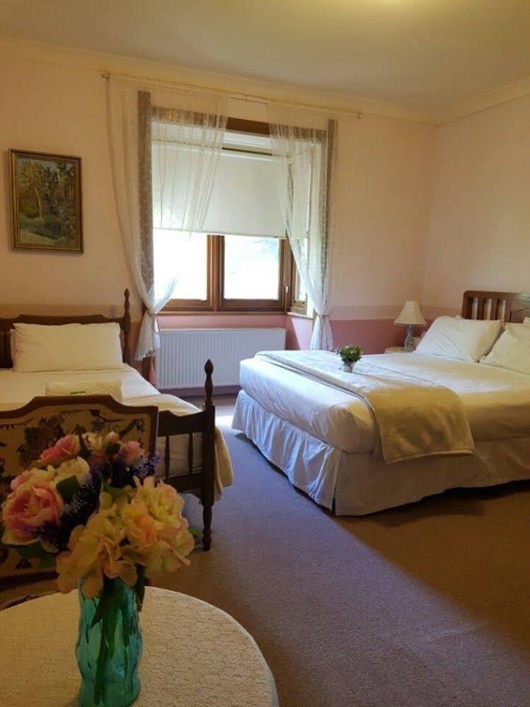 Superior Triple Room with Garden View
