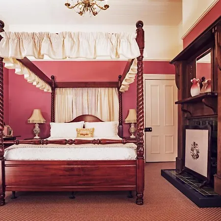 Kurrara Historic Guest House-2